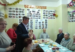 Вячеслав Гришин встретился с членами районного Совета ветеранов