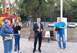 Депутаты активно знакомят жителей с проектом "Твой конструктор двора"