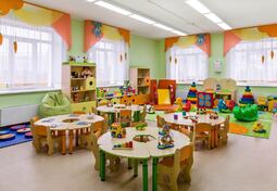 Депутат В. Гришин принял участие в заседании комиссии по распределению мест в детских садах